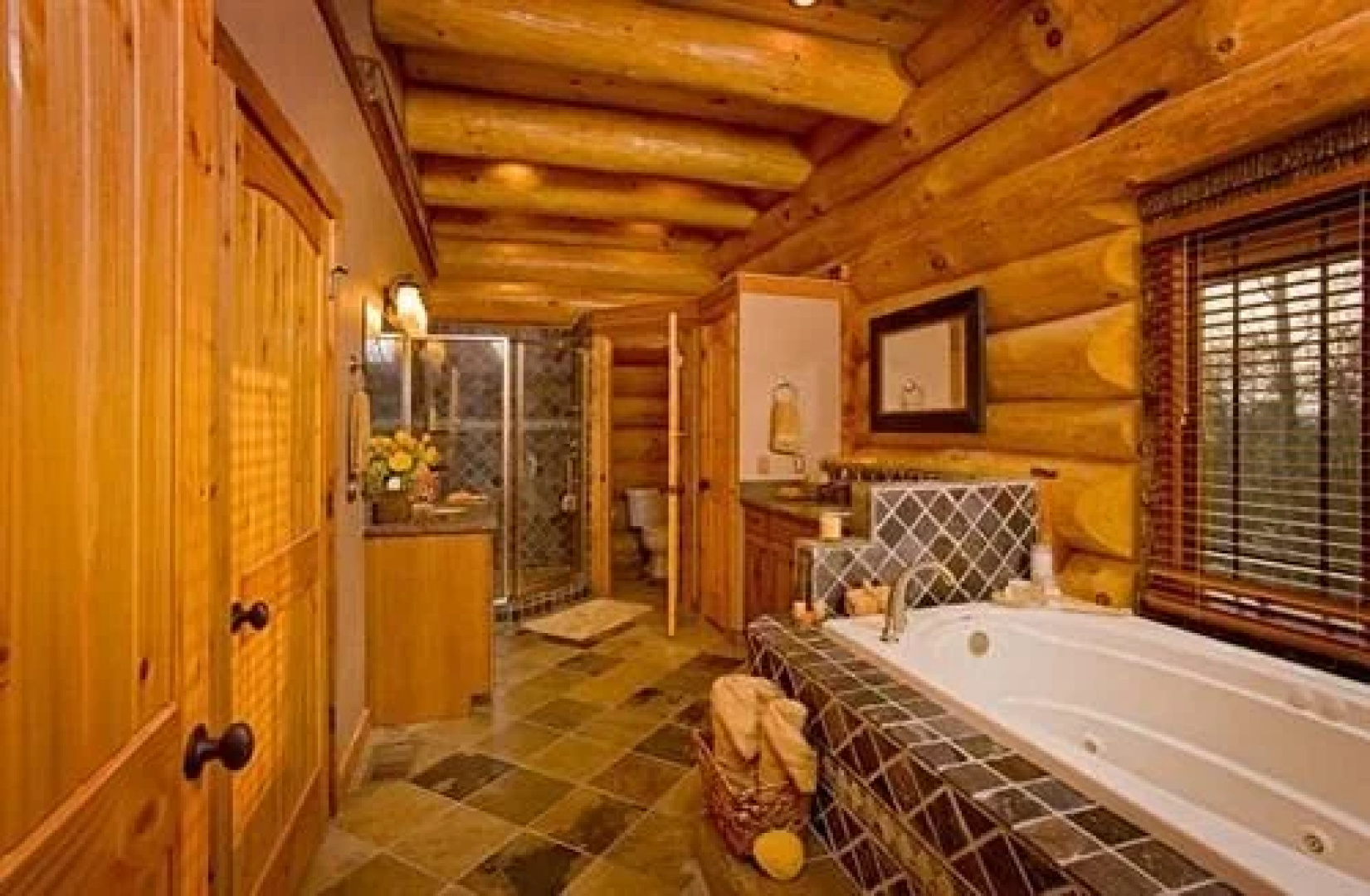 Hickory Mist Luxury Cabins