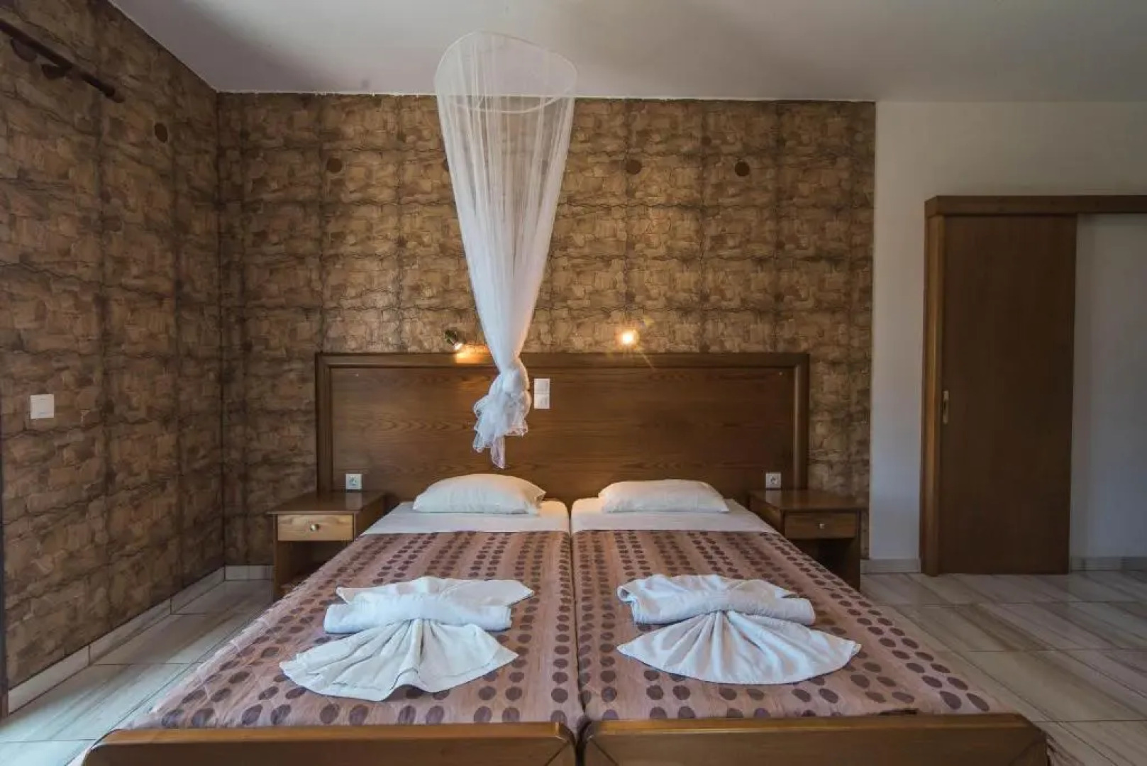 Mirage Arillas Studio Type B12