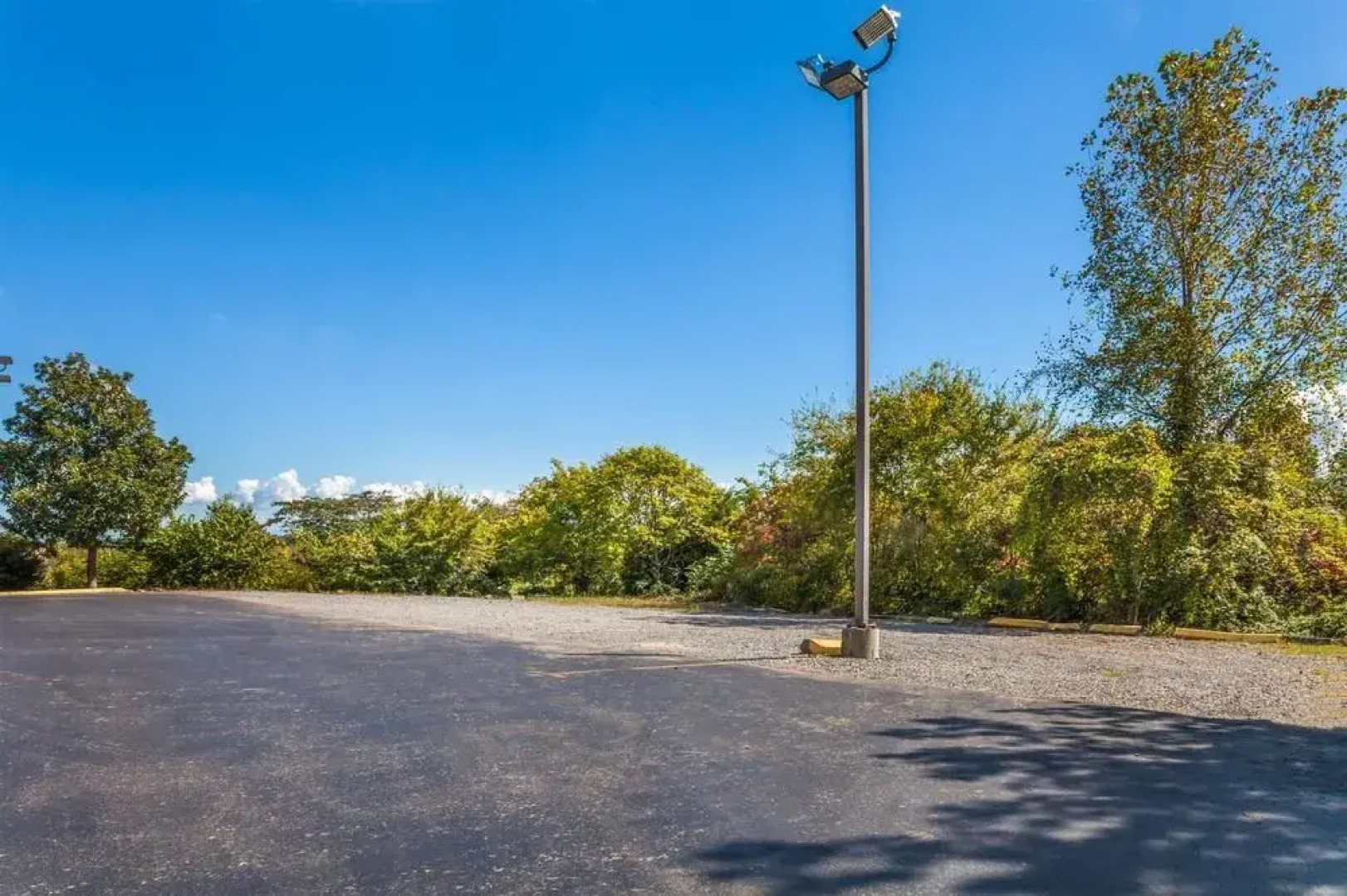 Super 8 by Wyndham Dandridge