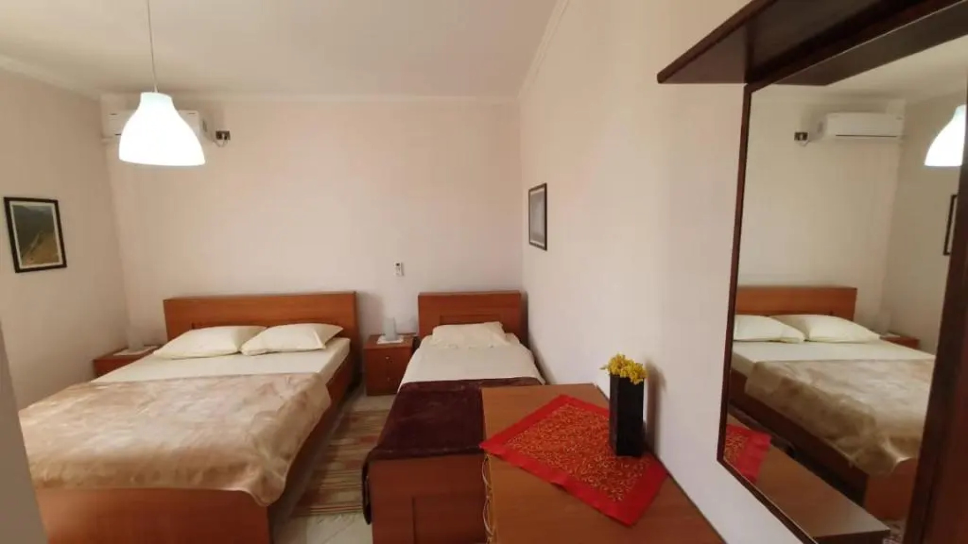 Ilir Guest House 1