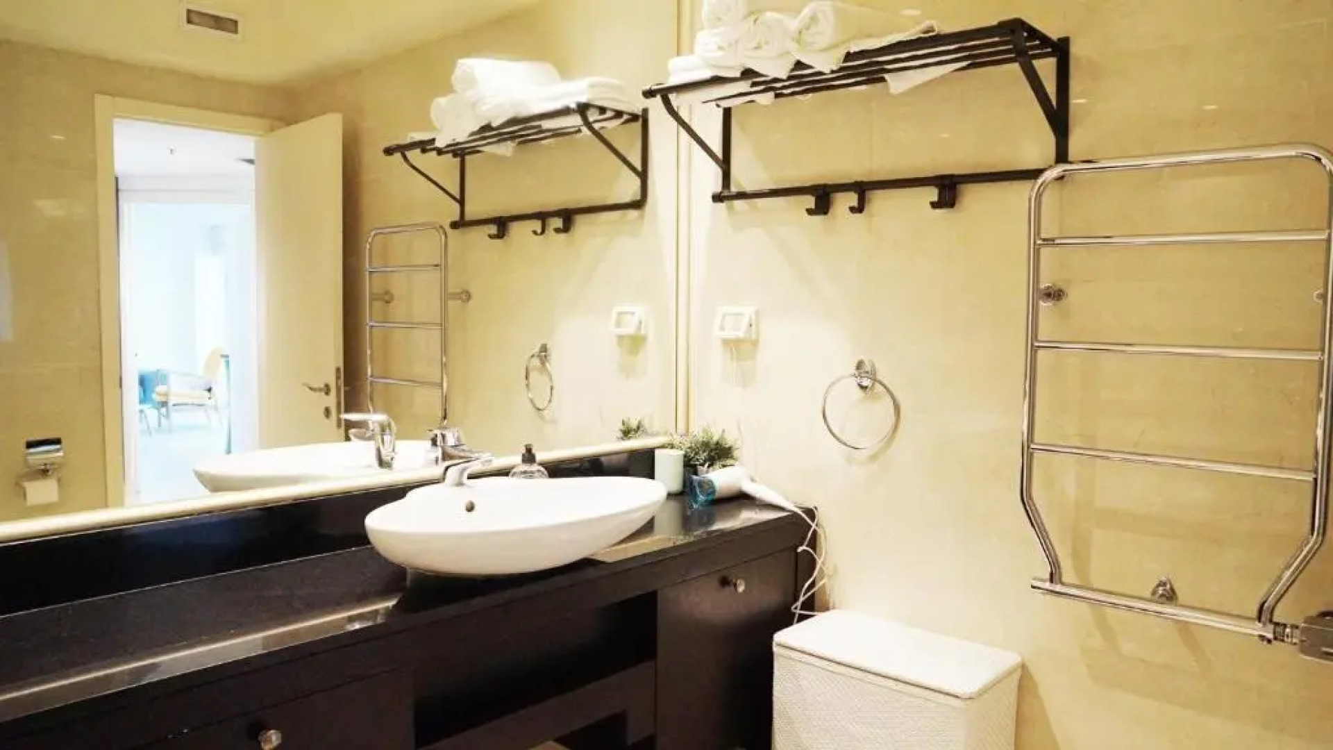 Marina Towers Herzelia