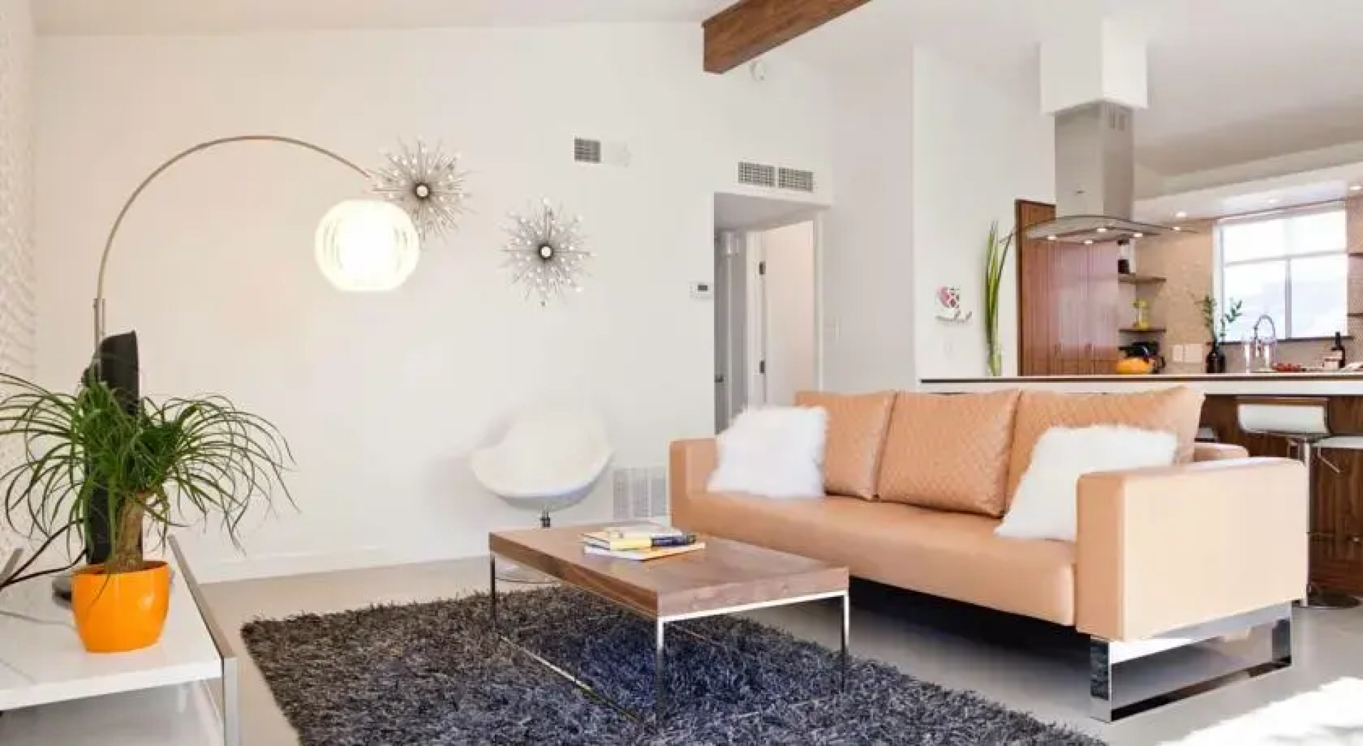 Travis Heights Modern III