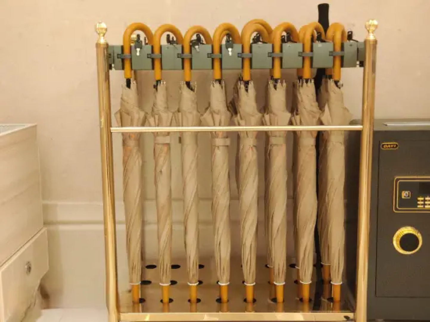 Vienna International Hotel(Shuanglong airport store of Guiyang Airport)