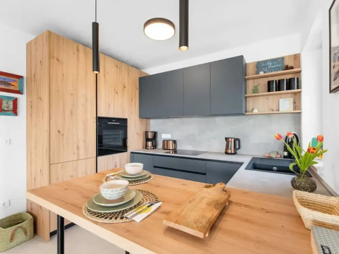 Villa Mahalo Modern Retreat