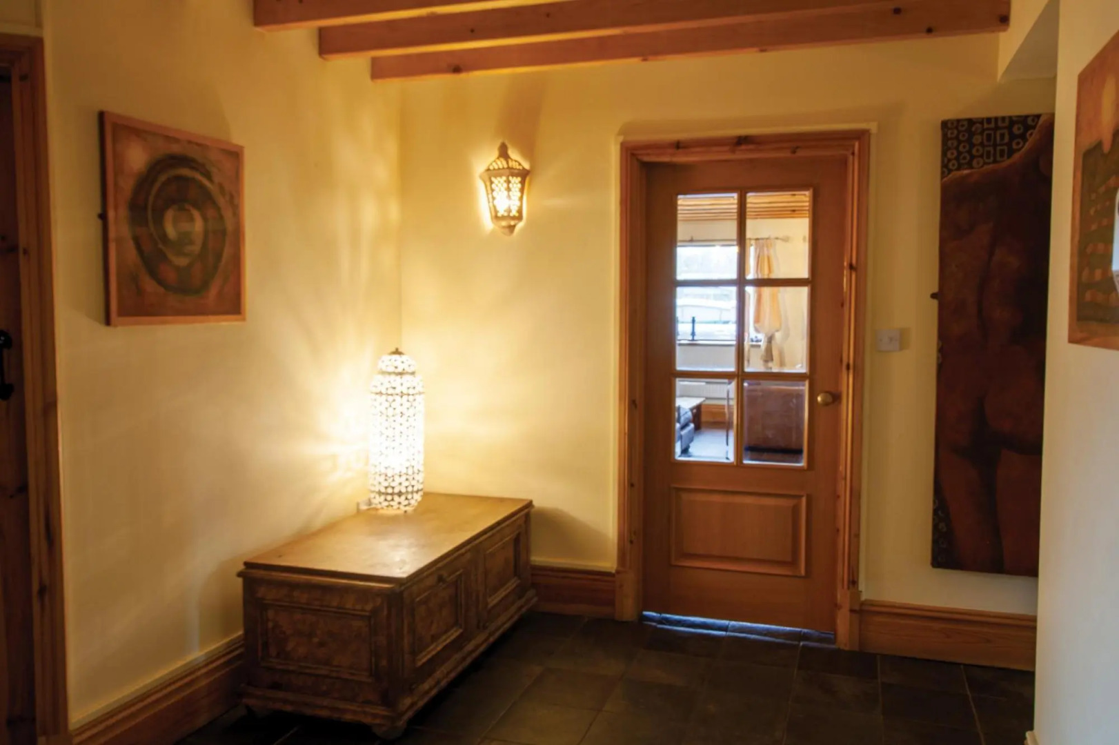 The Lake House Retreat - 7 Bedroom Holiday Home - Sleeps 20 - Southgate