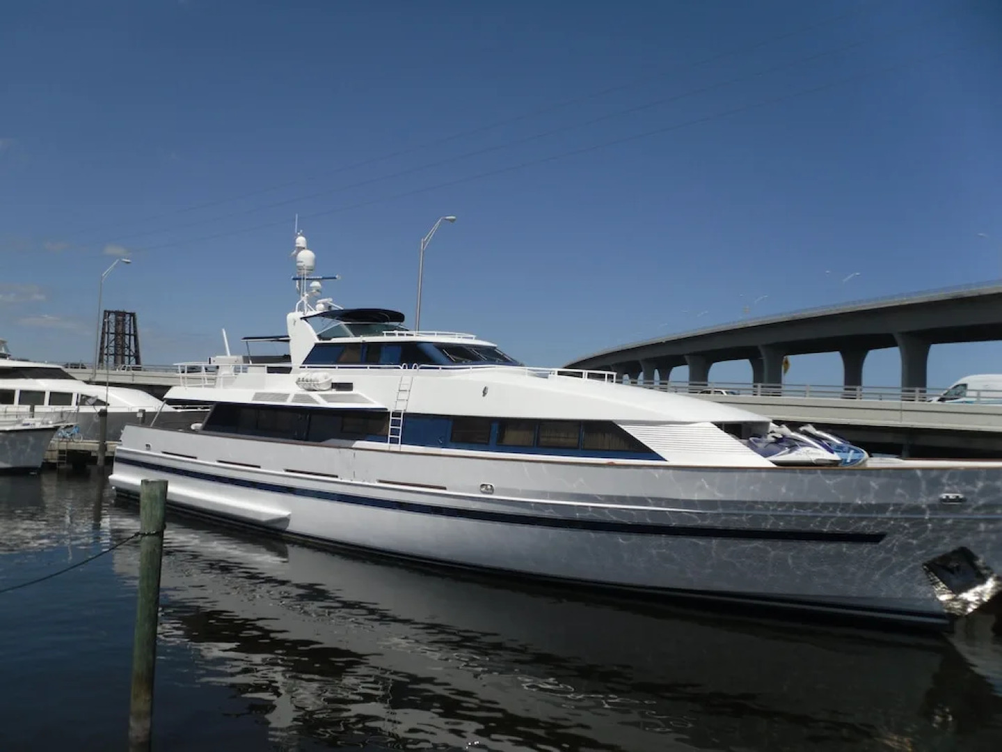 Salt Dancer Mega Yacht Vacation