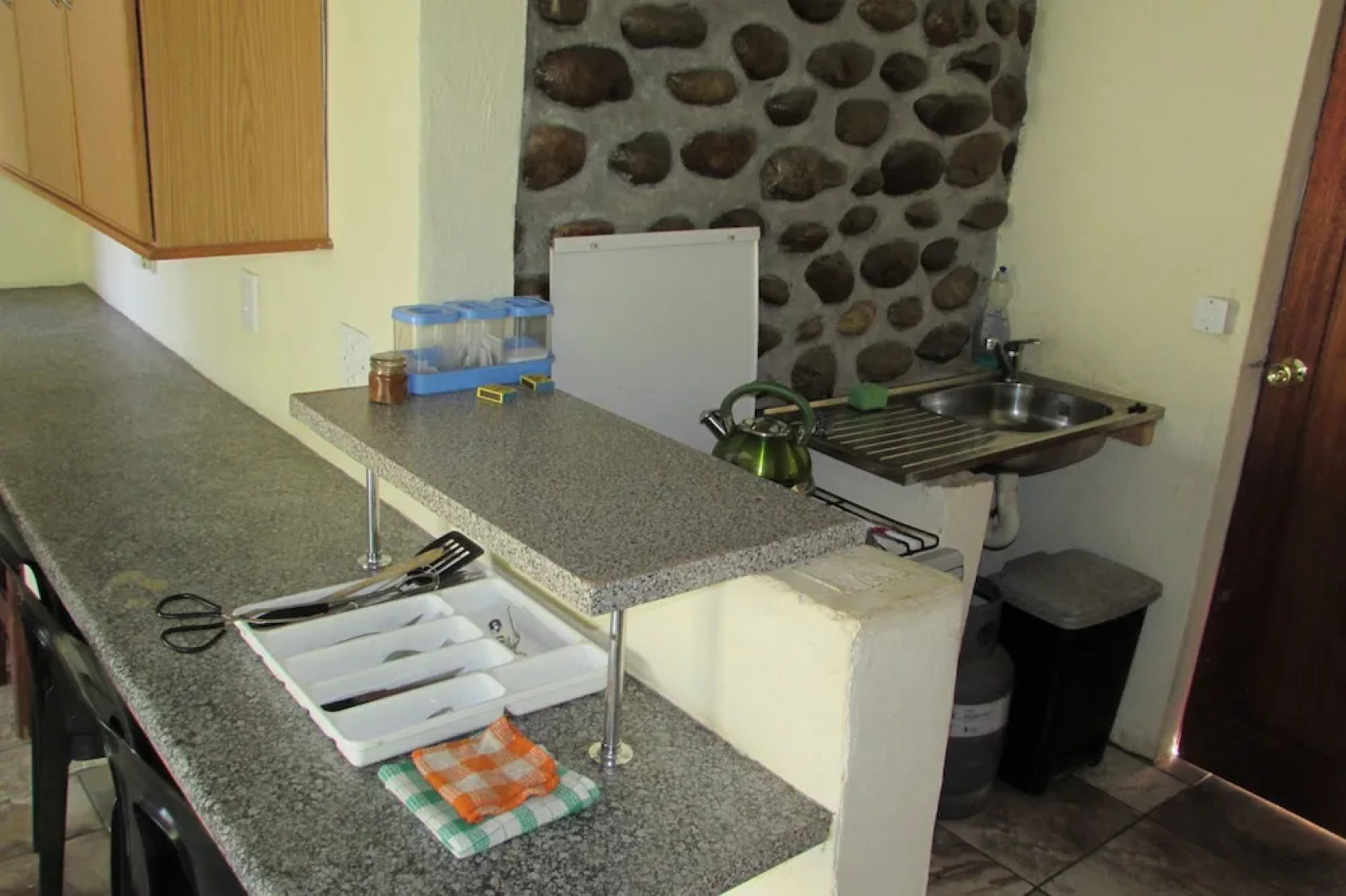 Amanzimlotzi Riverside Bush Camp