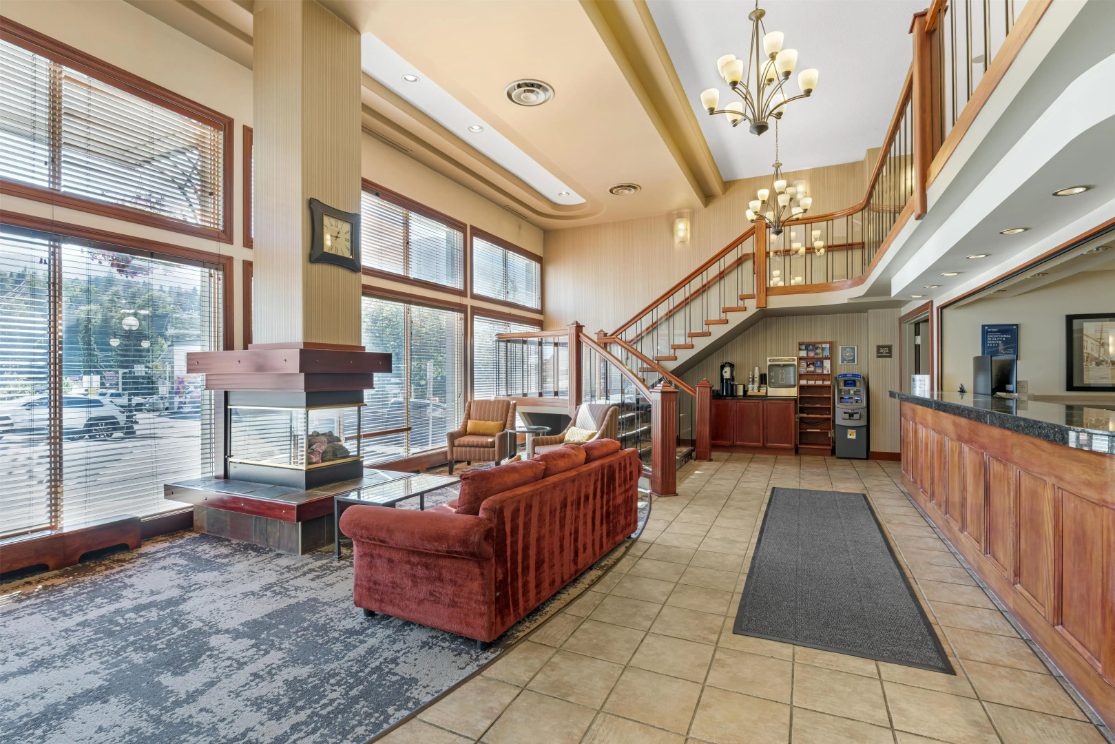 Best Western Plus Baker Street Inn