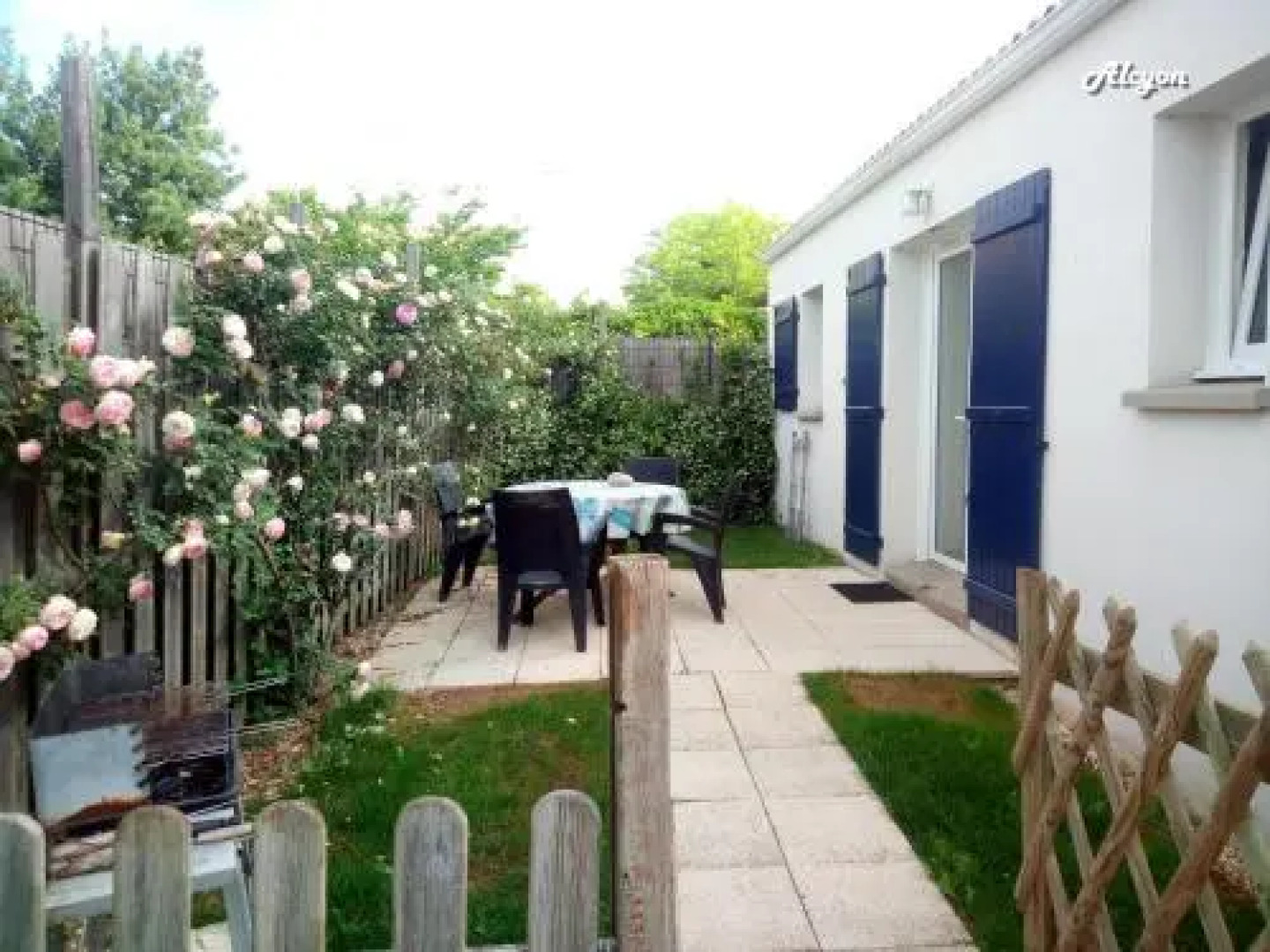 Les Plénitudes du Rivage