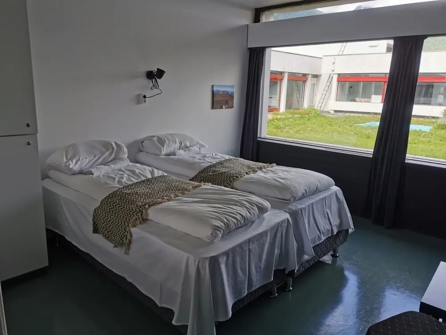 Isfjorden Turisthotell & Motell