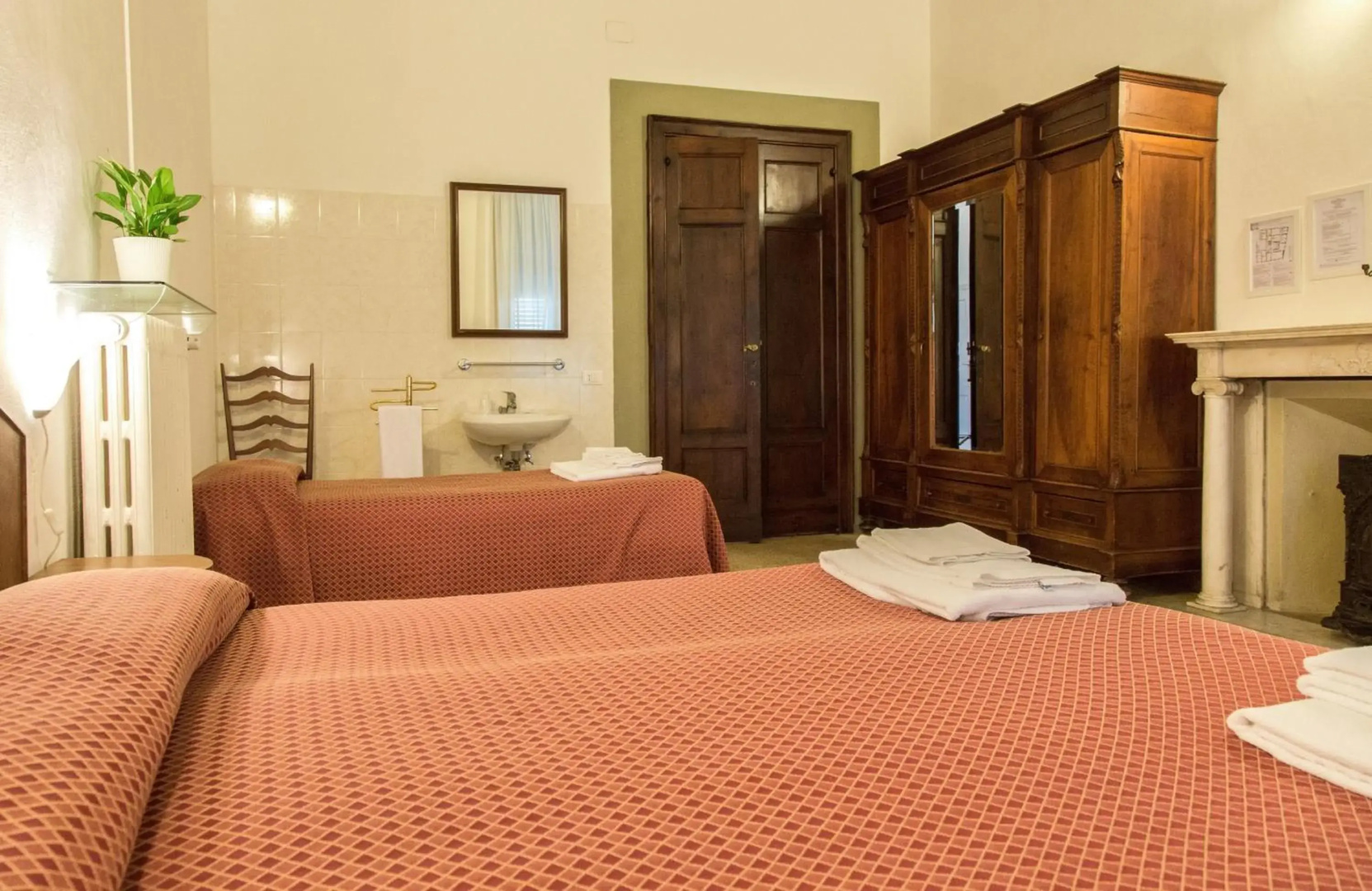 Casa Santo Nome di Gesù
