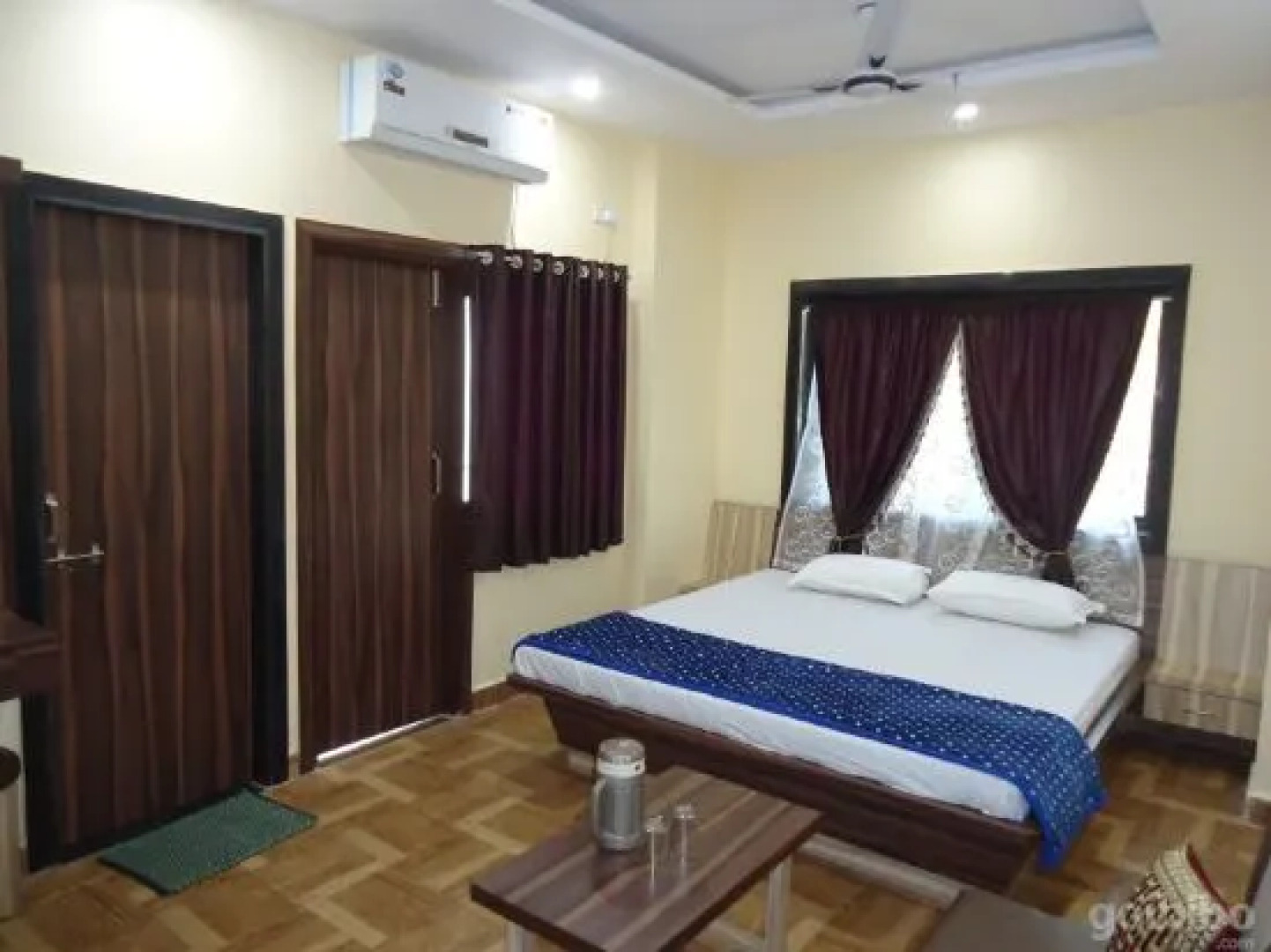 Hotel Neelkanth