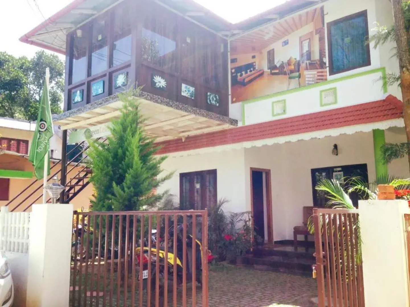 Green Leaf Home Stay
