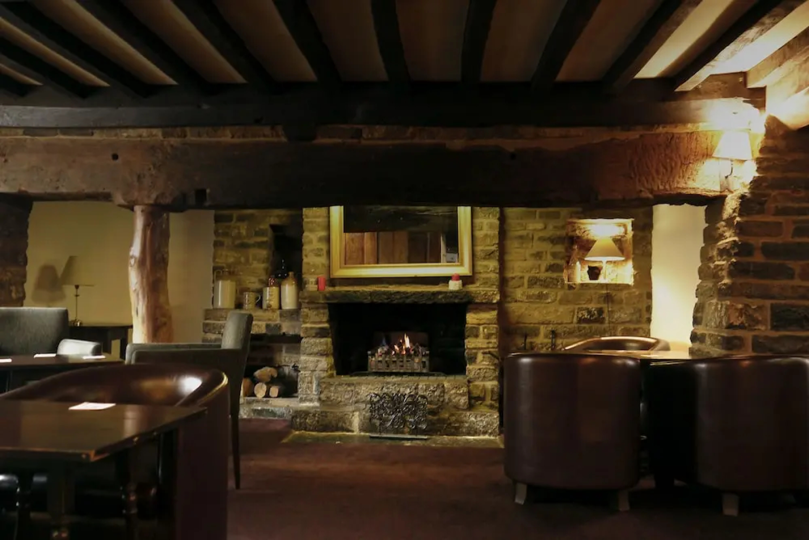 Mullions Hotel