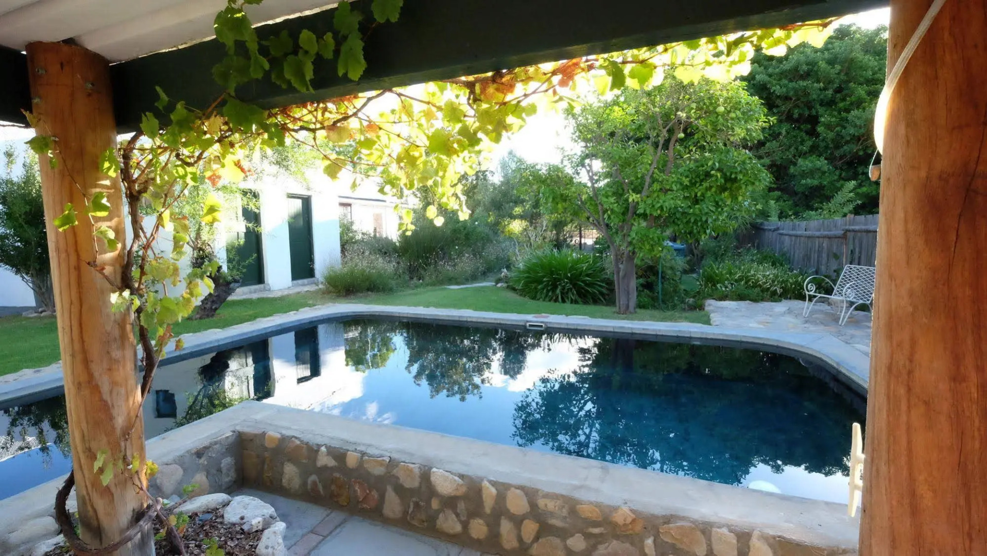 Onse Rus Guest House