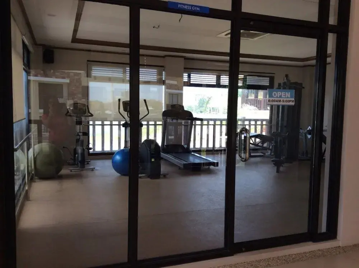1 Bedroom Condo at One Oasis Condominuim
