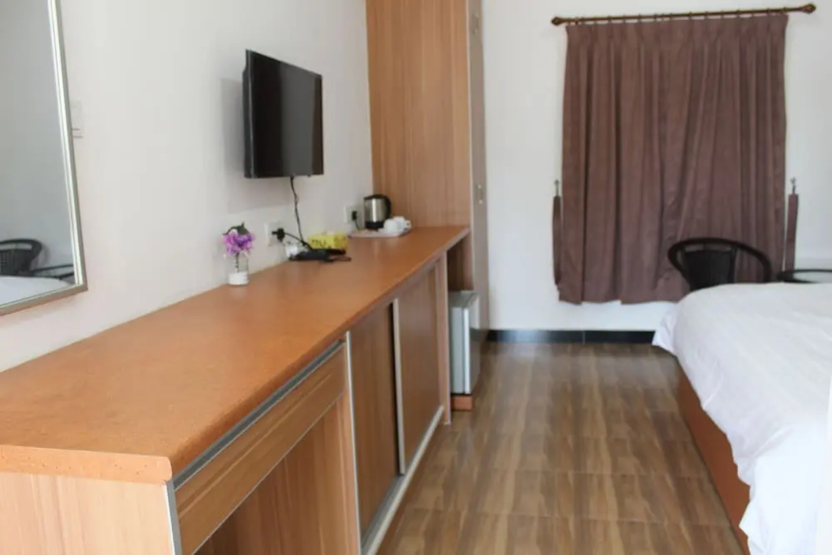 Emma Guesthouse 1