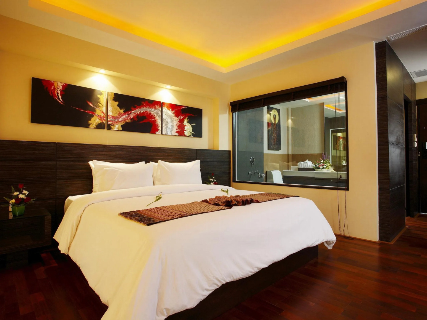 R-Mar Resort and Spa