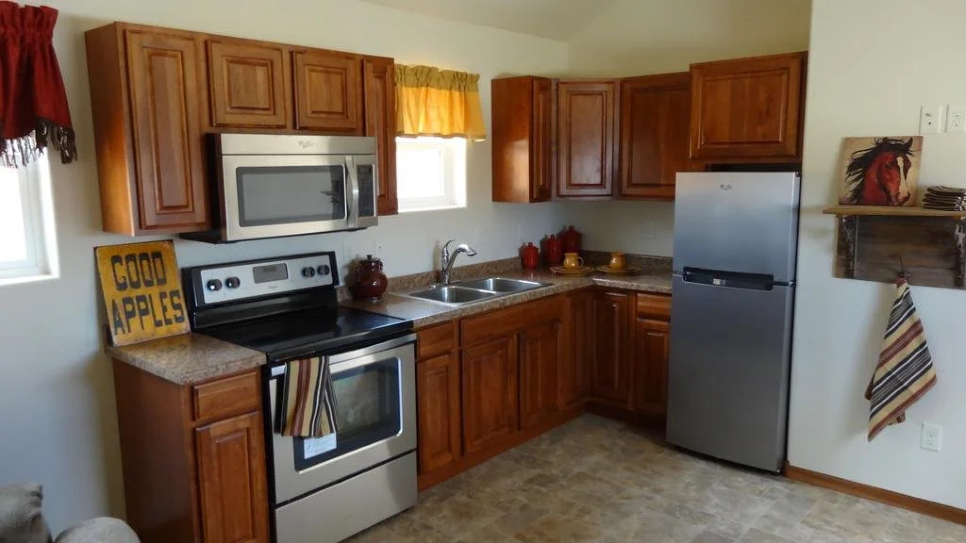 Custom Touch Village Bay City