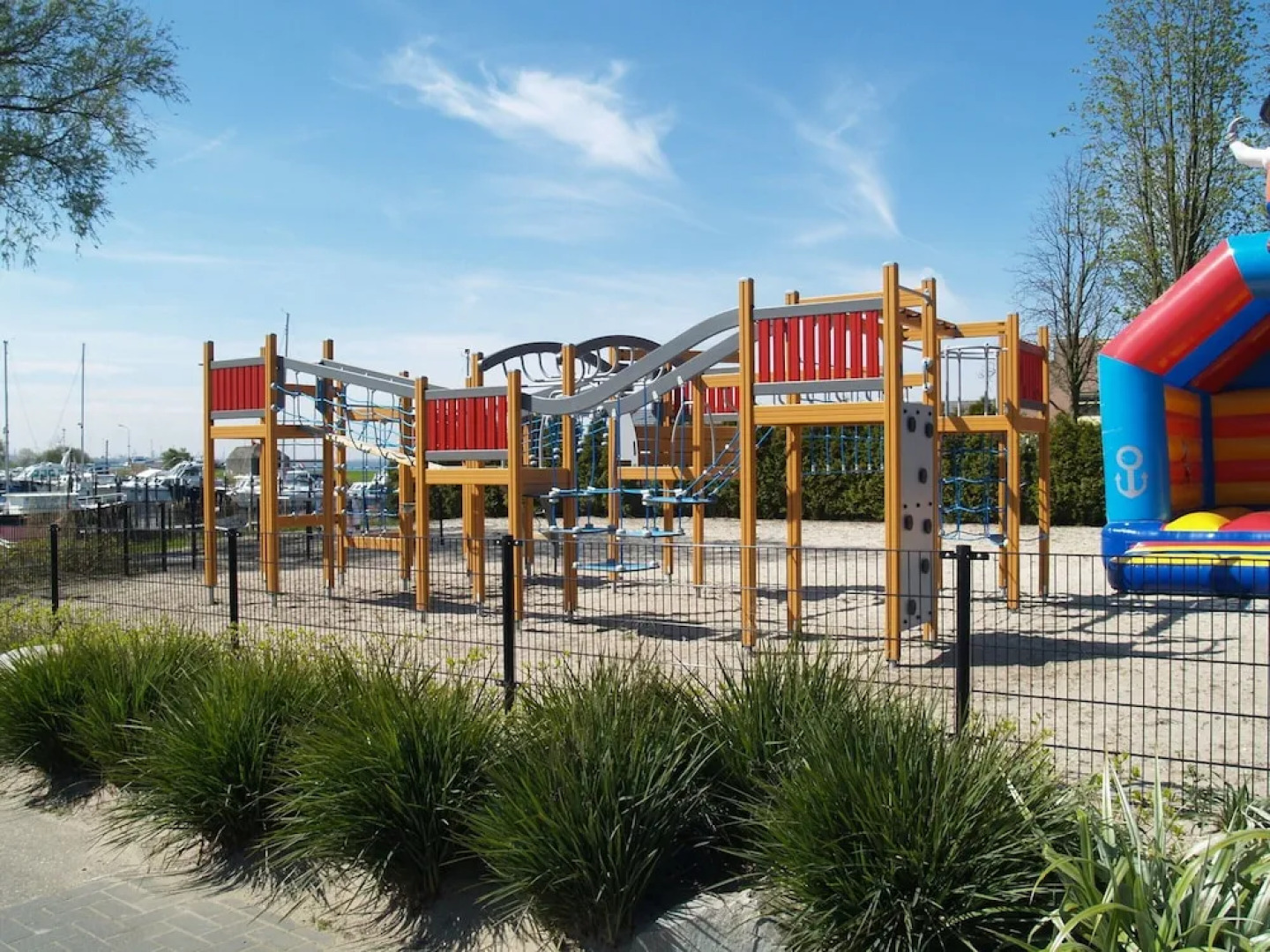 Well-maintained Chalet Near Biesbosch