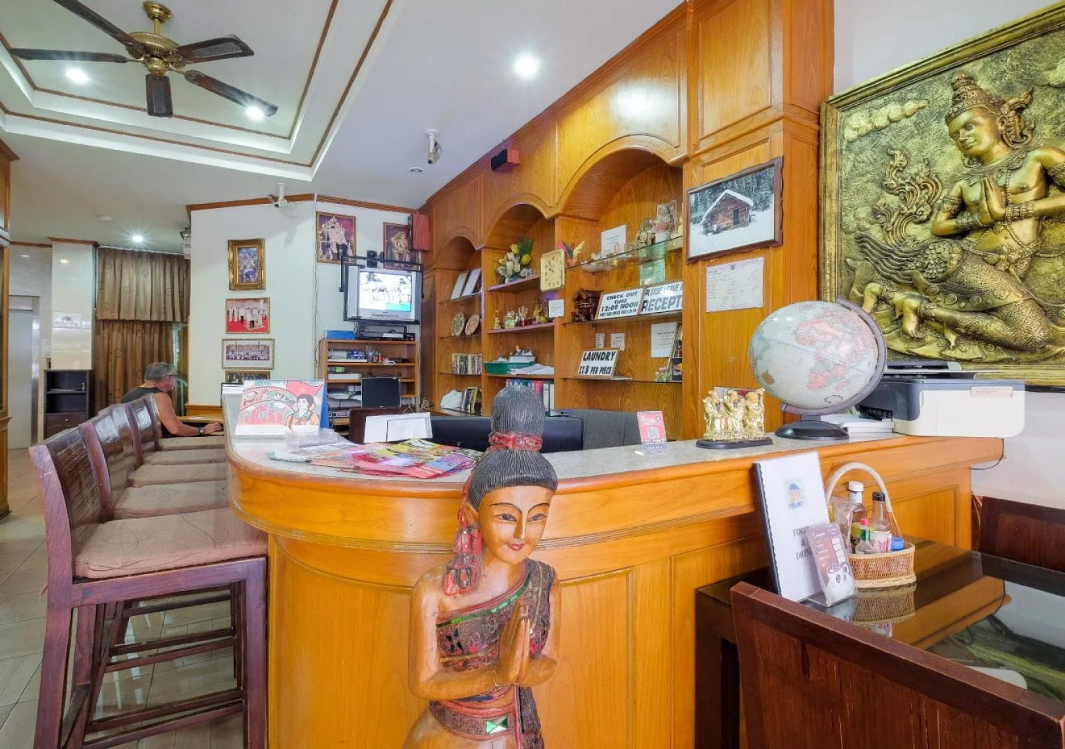 Andaman Sea Guesthouse