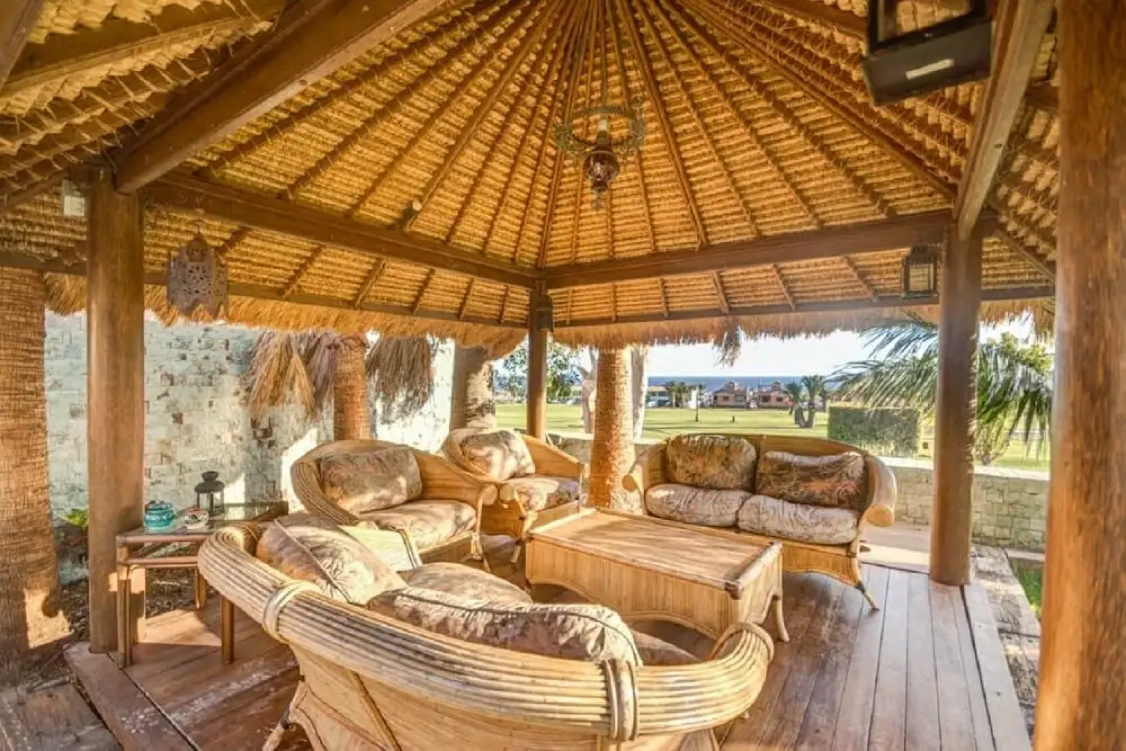 1327 La Quinta Heights