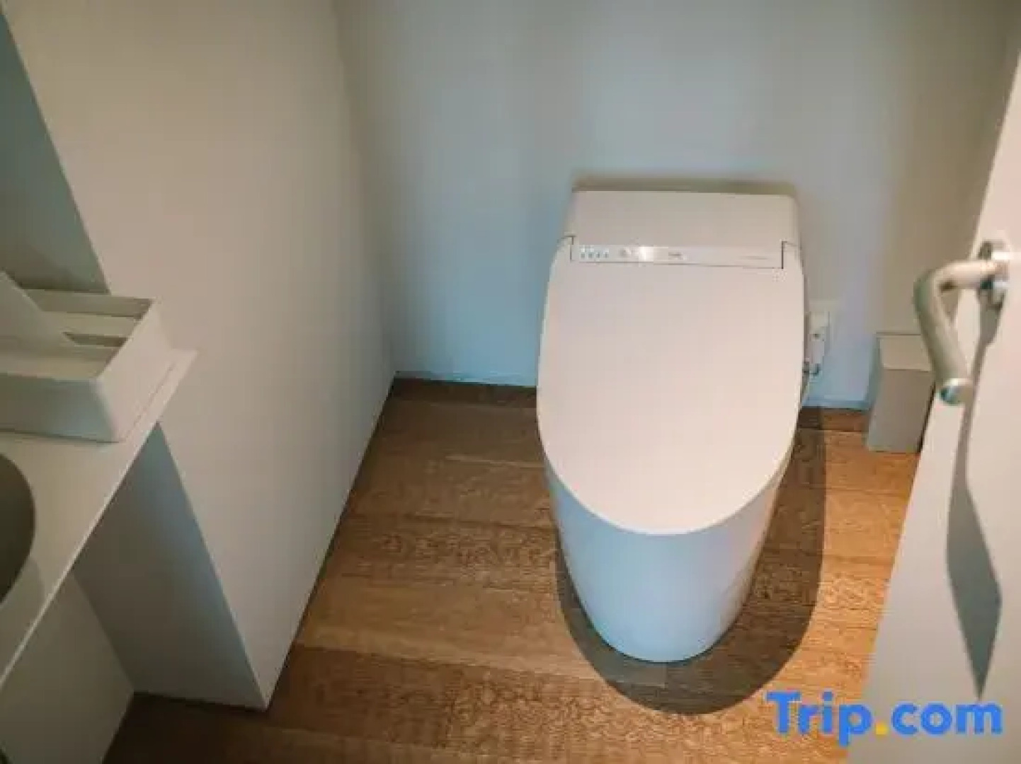 Snow Peak FIELD SUITE SPA HEADQUARTERS