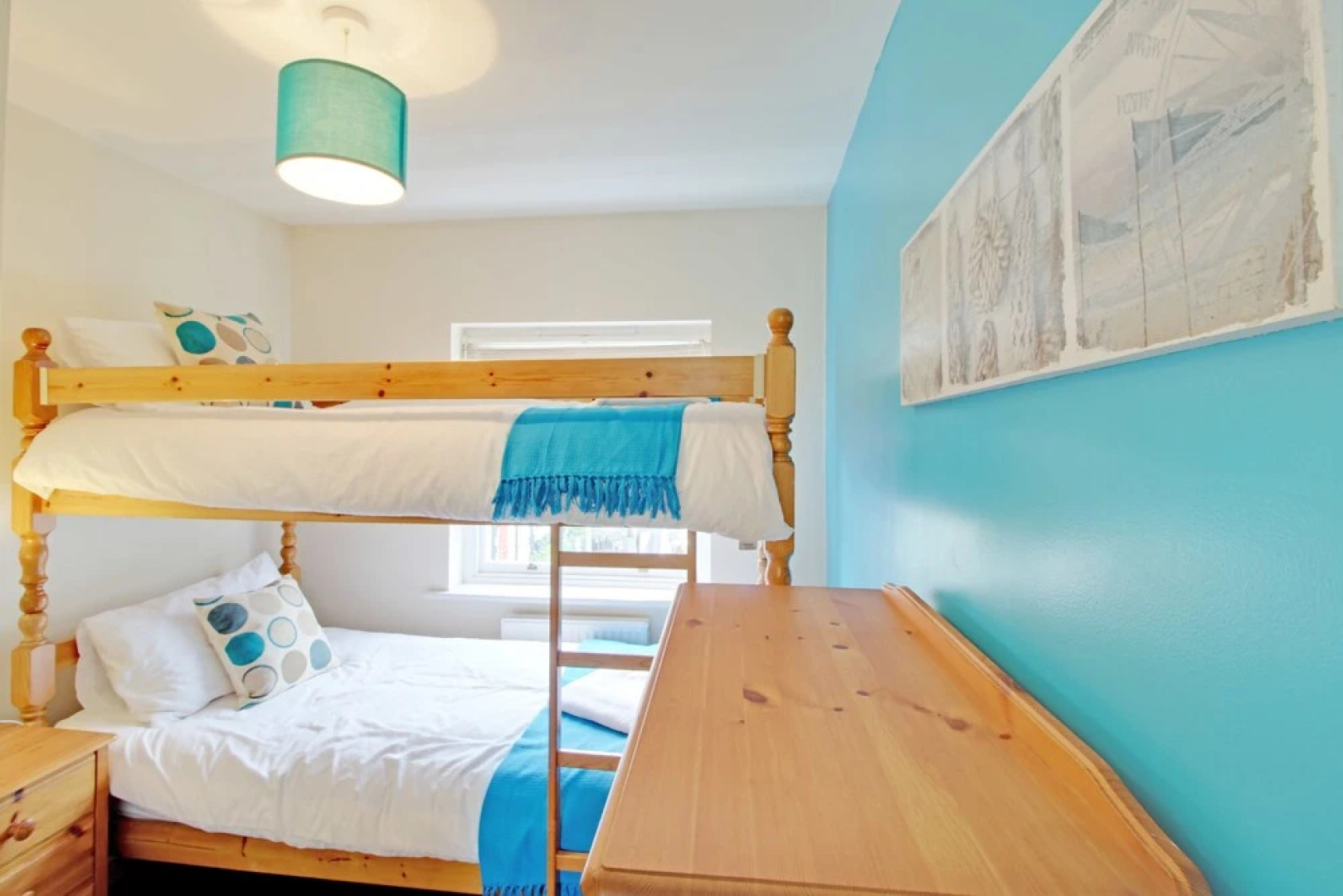 Brighton Getaways - Beach Lodge House