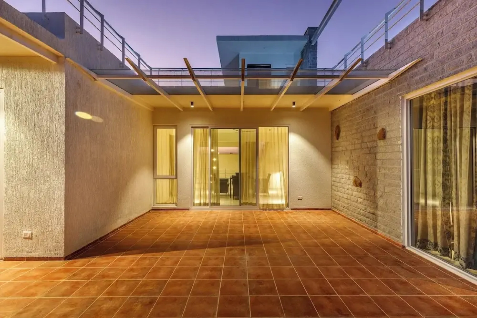 Royal County Villa by Stayjade