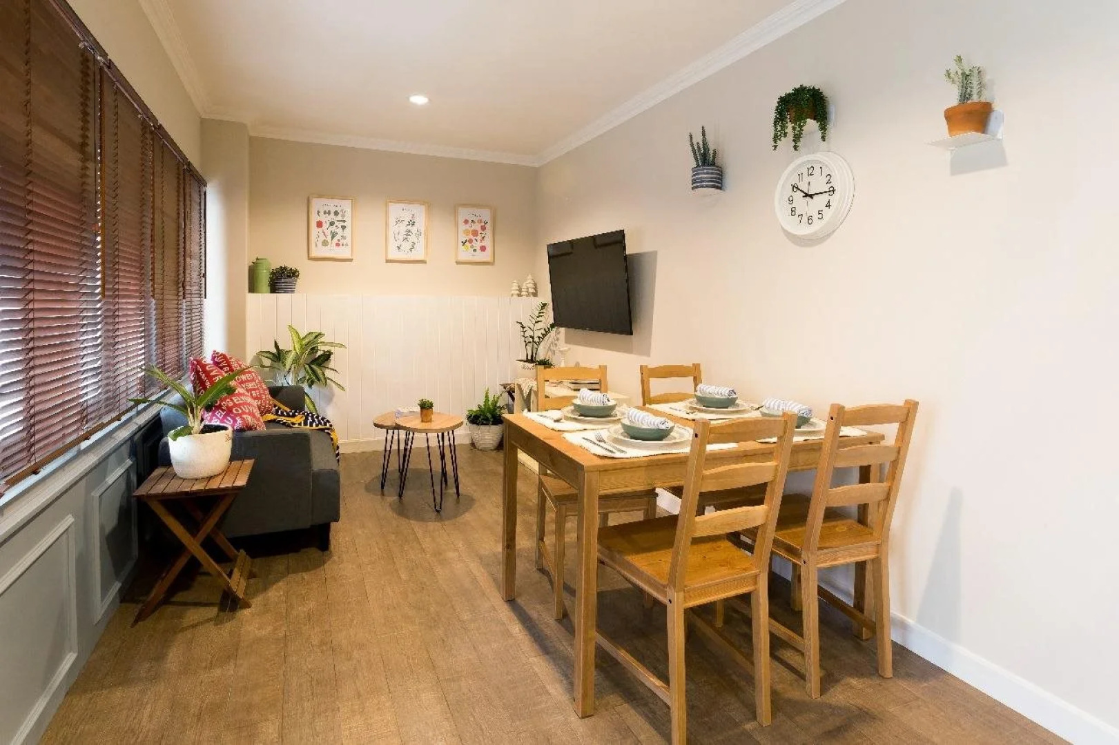 Cottonwood Bed & Breakfast House