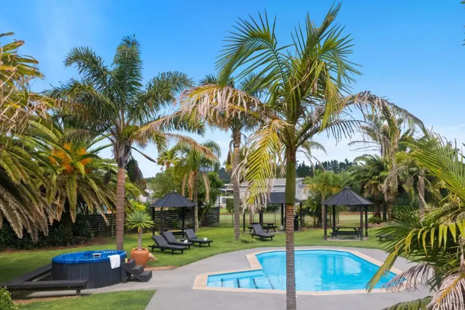 Ramada Resort Reia Taipa Beach