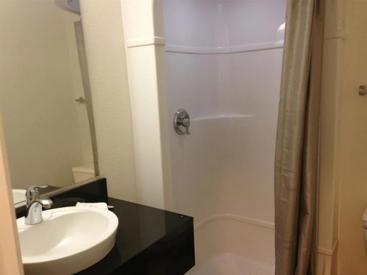 Motel 6 Stockton, CA - East