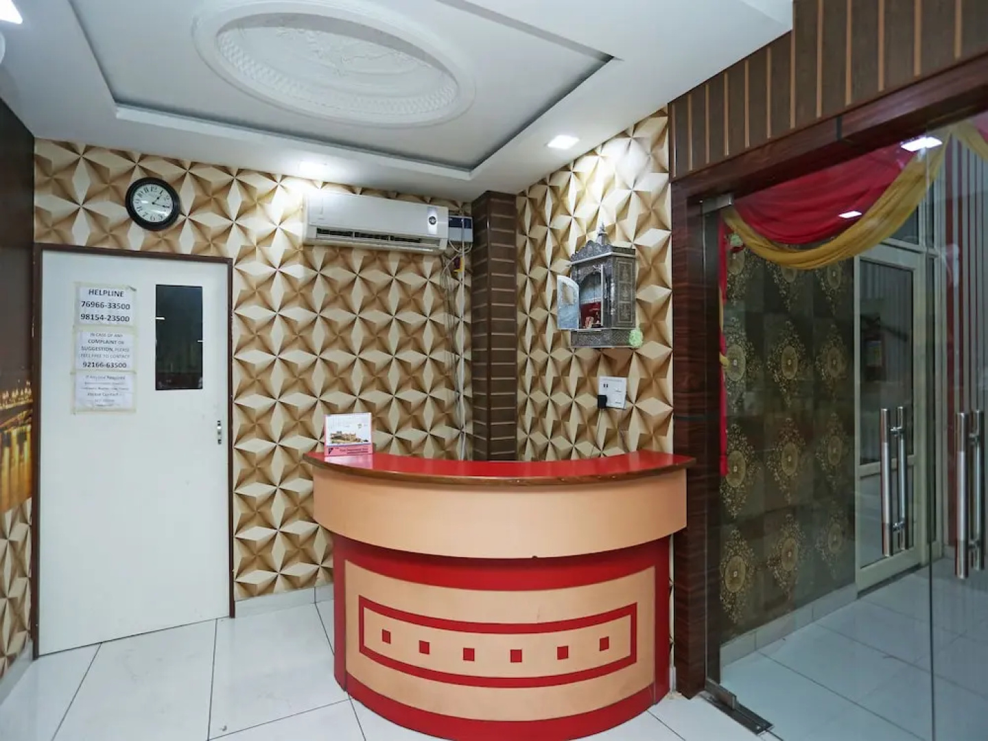 OYO 16515 Hotel Bombay Residency