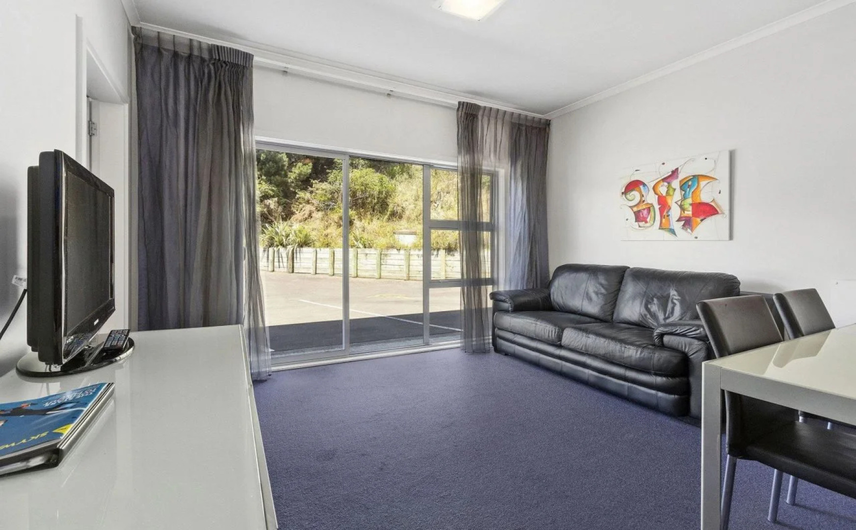 Amethyst Court Motorlodge