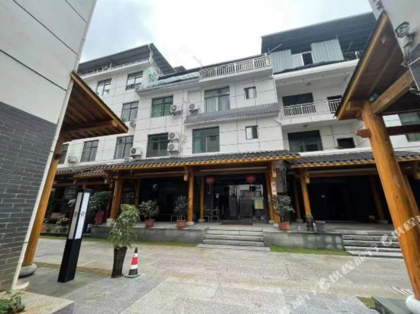 Laochen's Home