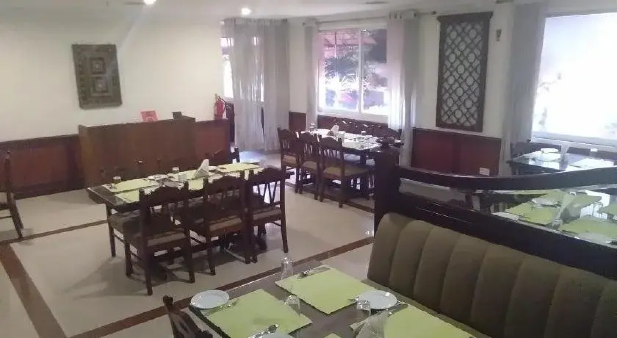 Hotel Raj Residency