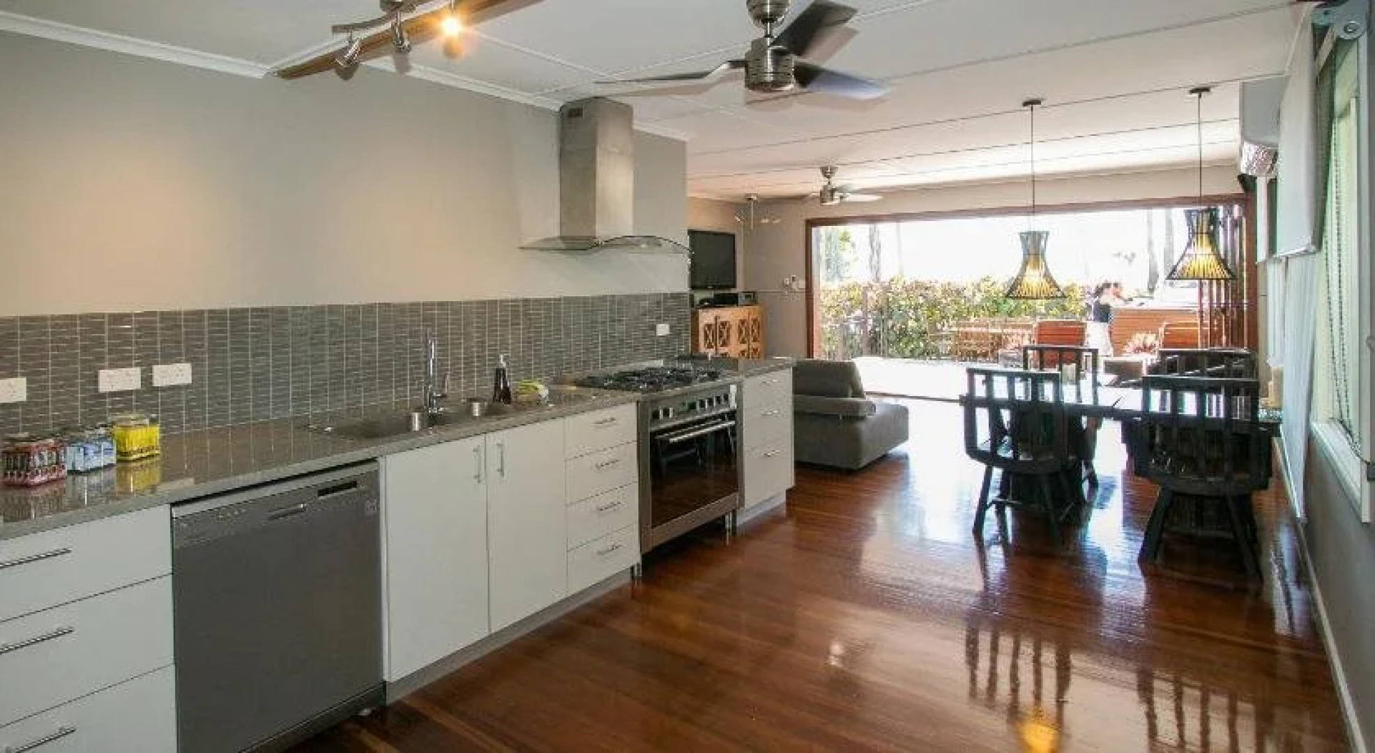 The Beachside Cottages