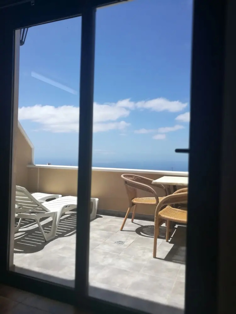 Emblema Suites - Adults Only