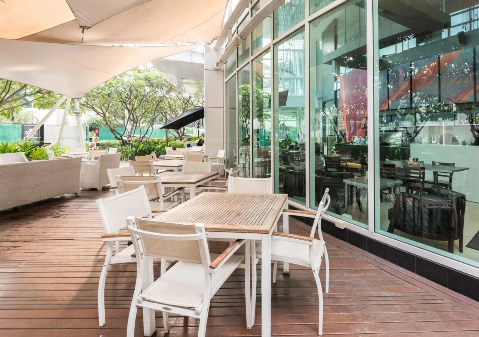 Dusit Suites Hotel Ratchadamri, Bangkok