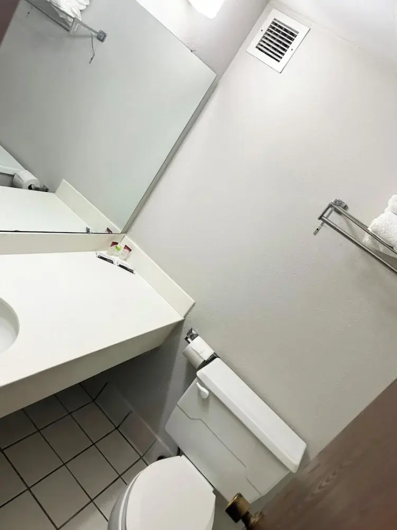 Blue Way Inn & Suites La Crosse