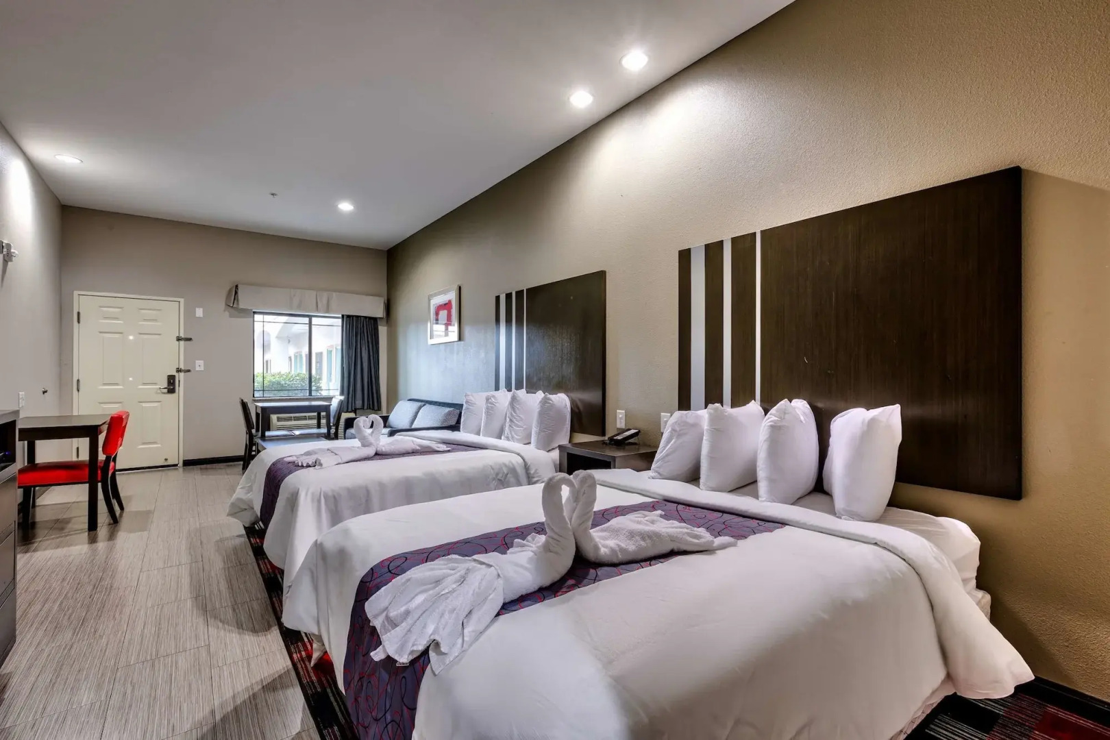 Americas Best Value Inn and Suites IAH Airport North