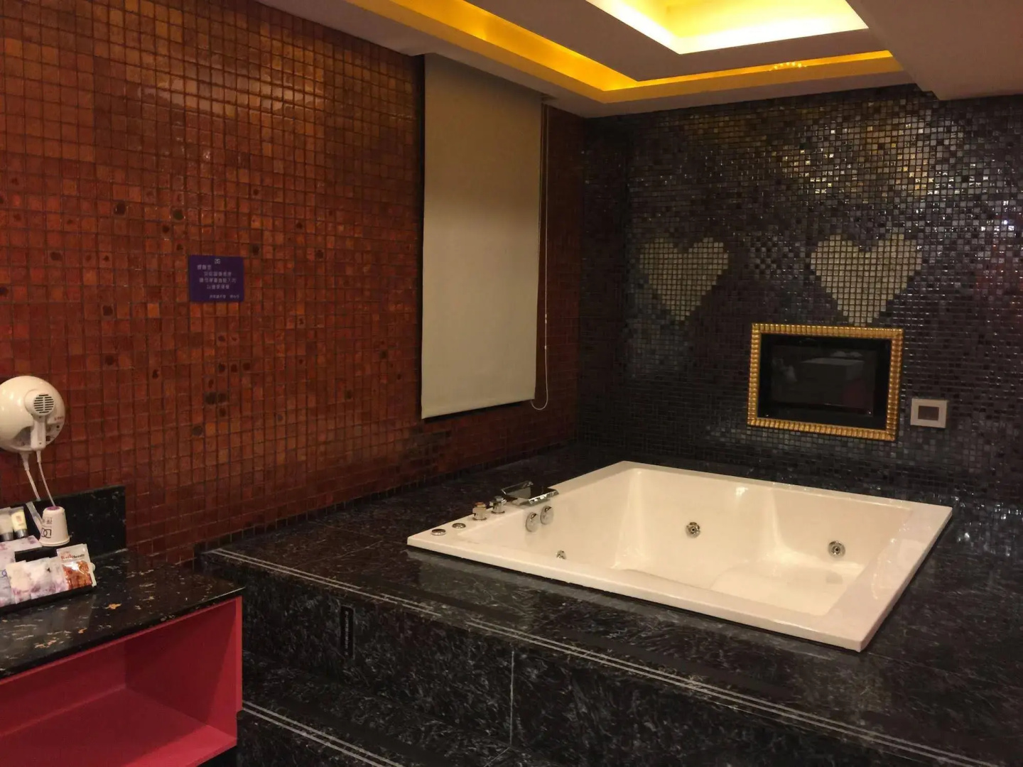 Discovery Motel - Yanping