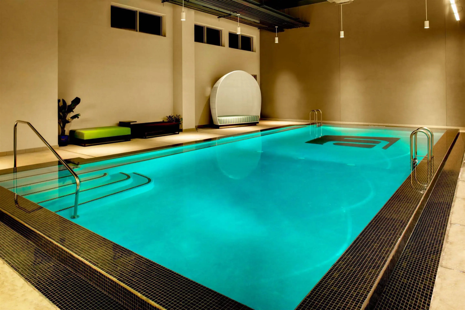 Aloft Leawood-Overland Park