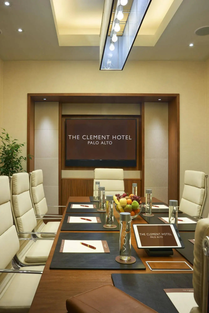 Clement Palo Alto – All-Inclusive Urban Resort