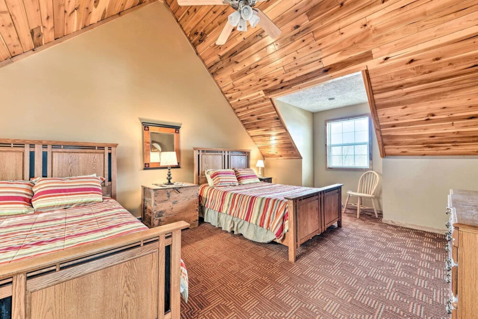 Ski-in/ski-out Ghent Cabin w/ Mountain Views!