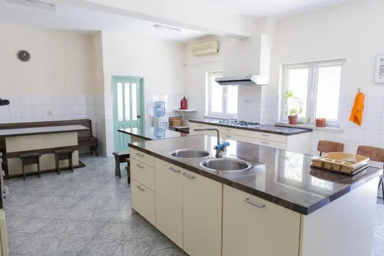 Hostel Holland Bacau