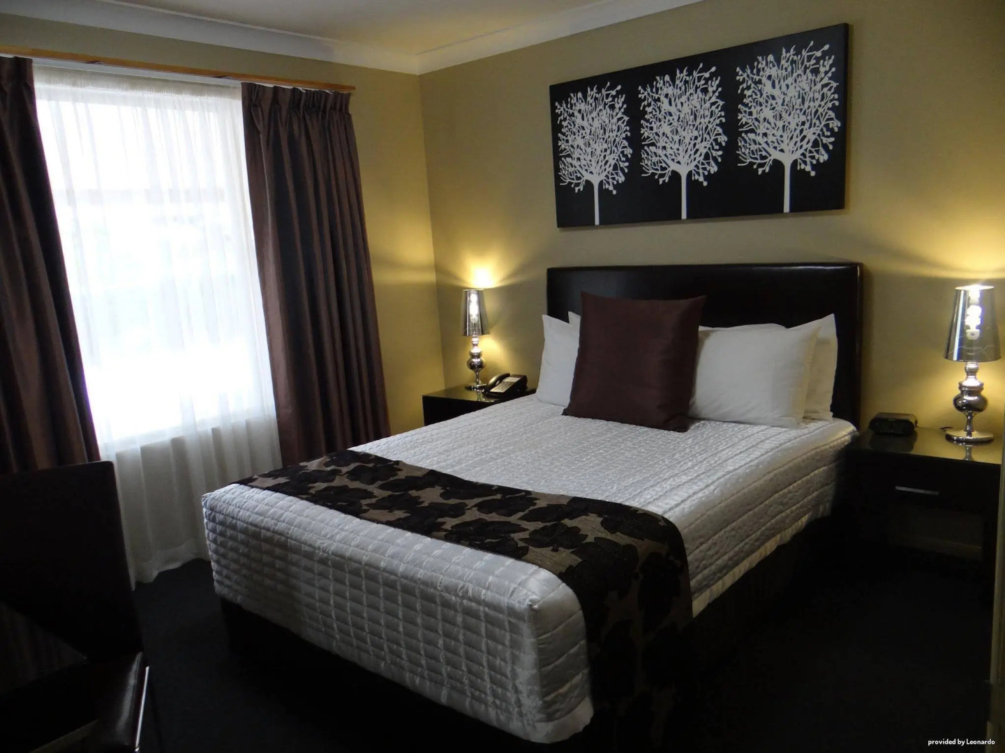 Ambassador on Ruthven