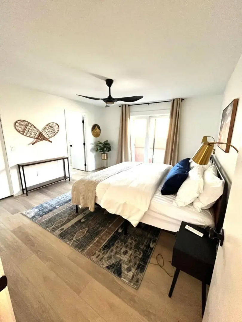 Olympic House: 3min from ONP w/ Sauna + Rec room