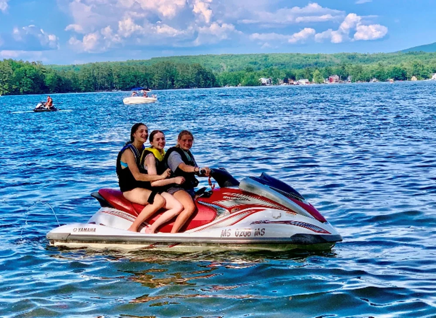 Anchorage at the Lake