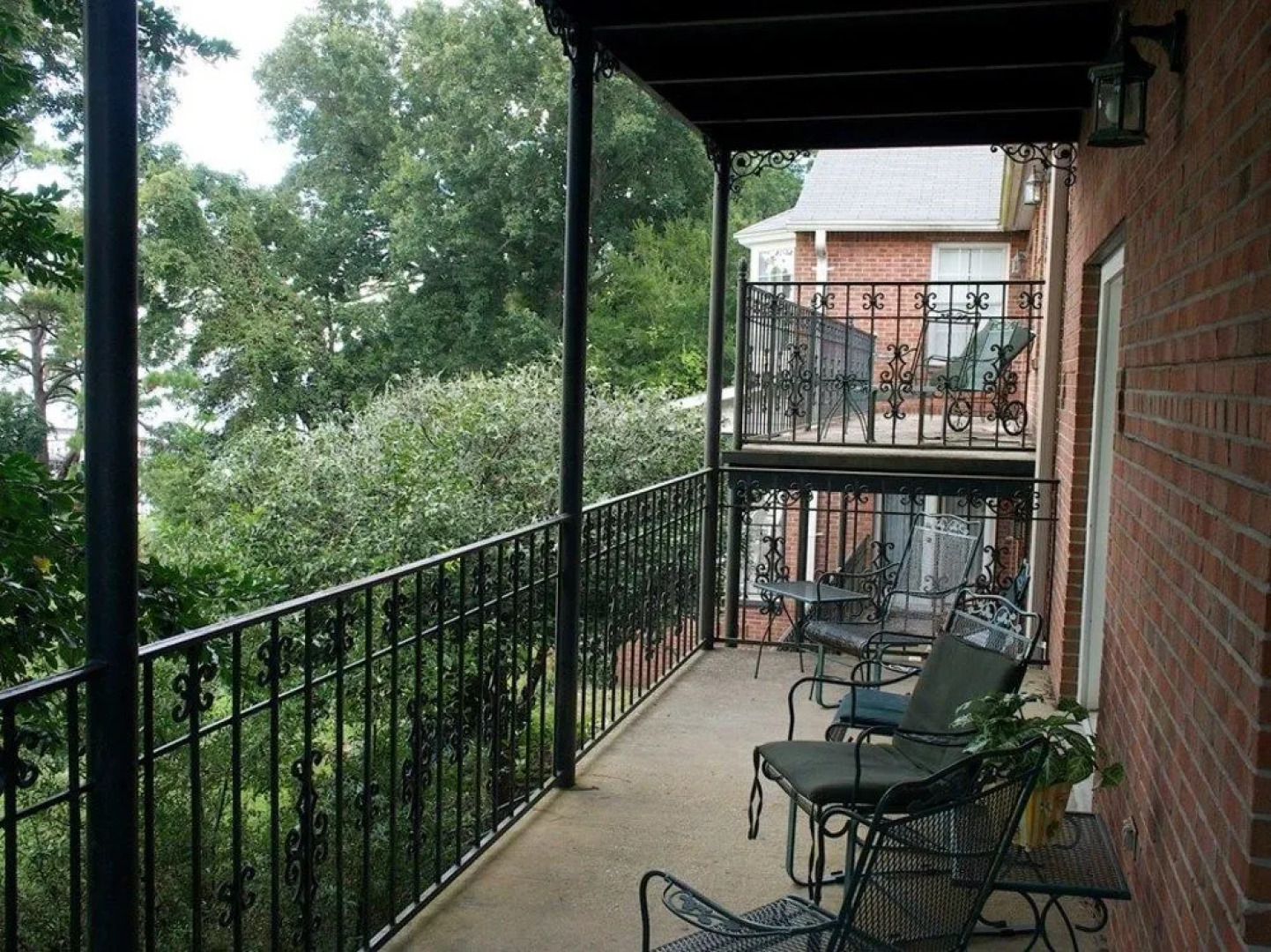 Away at The Bay Bed & Breakfast